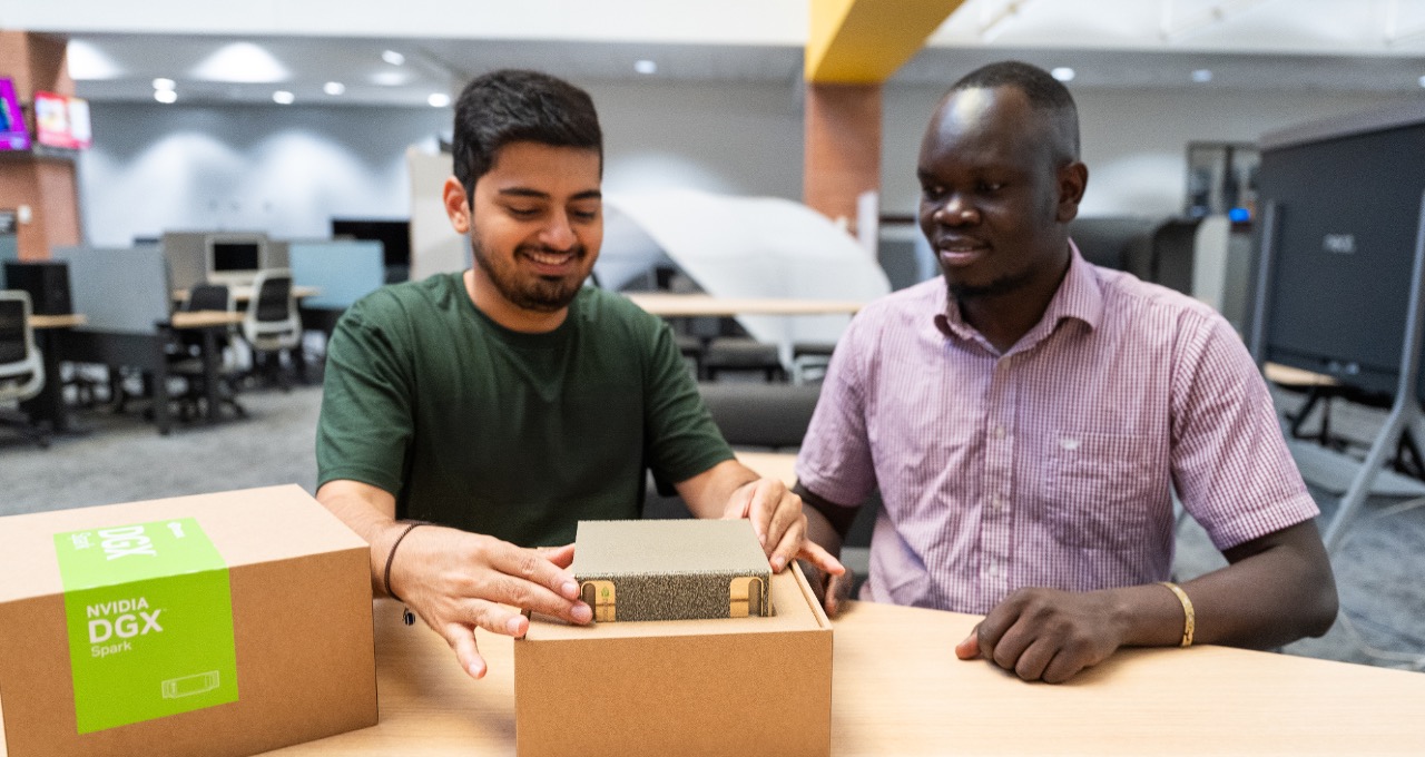 NVIDIA DGX Spark 桌面超级计算机：点燃高校科研与AI教育的创新之火